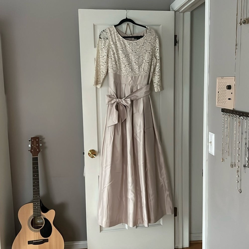 EVENT DRESS | beige ~ Jessica Howard